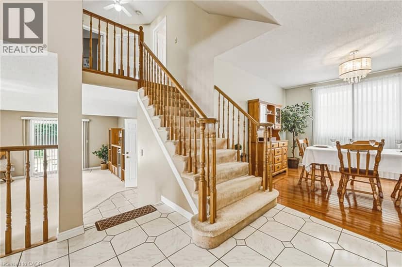 565 STONE CHURCH Road W — photo 15 of 40