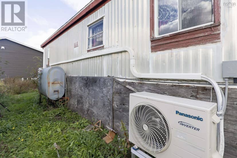 21 Harrison Avenue, Springhill, photo 6