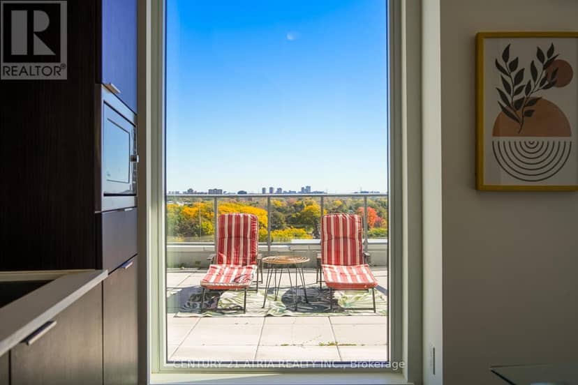 906 - 8 Olympic Garden Drive, Toronto, photo 3
