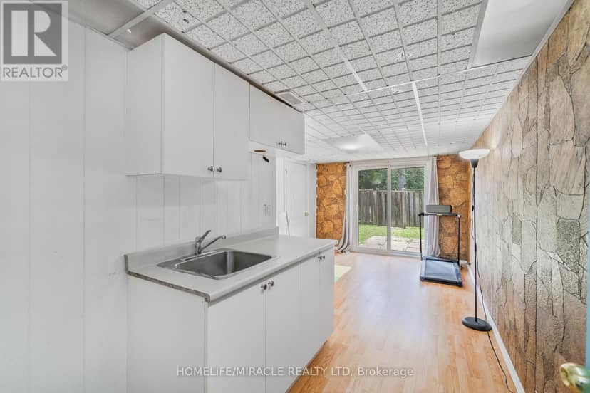 45 Lincoln Court — photo 27 of 36