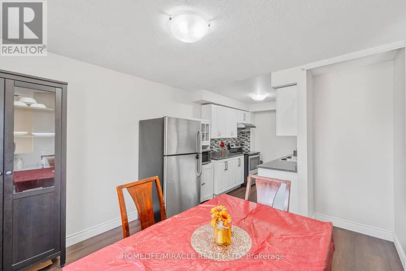 45 Lincoln Court, Brampton, photo 7