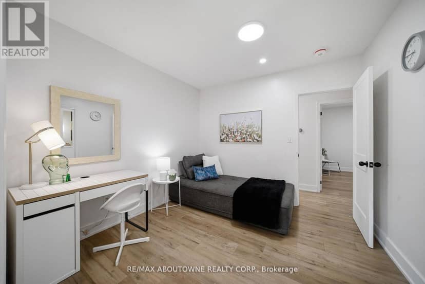 2066 Rebecca Street — photo 17 of 40