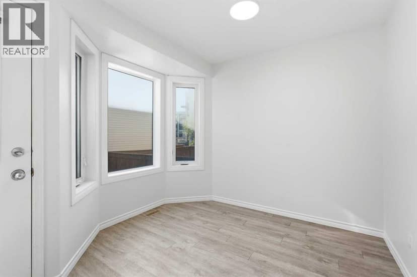 2, 2132 35 Avenue SW, Calgary, photo 8