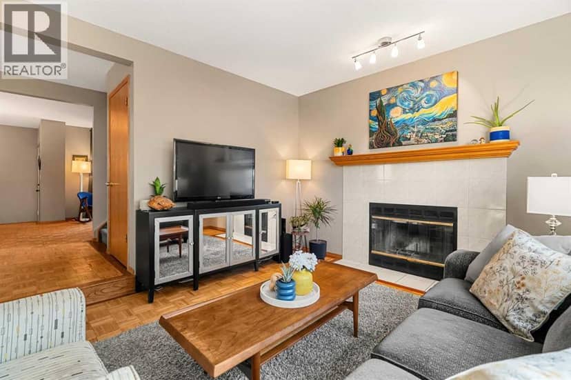54 Deerview Terrace SE, Calgary, photo 3