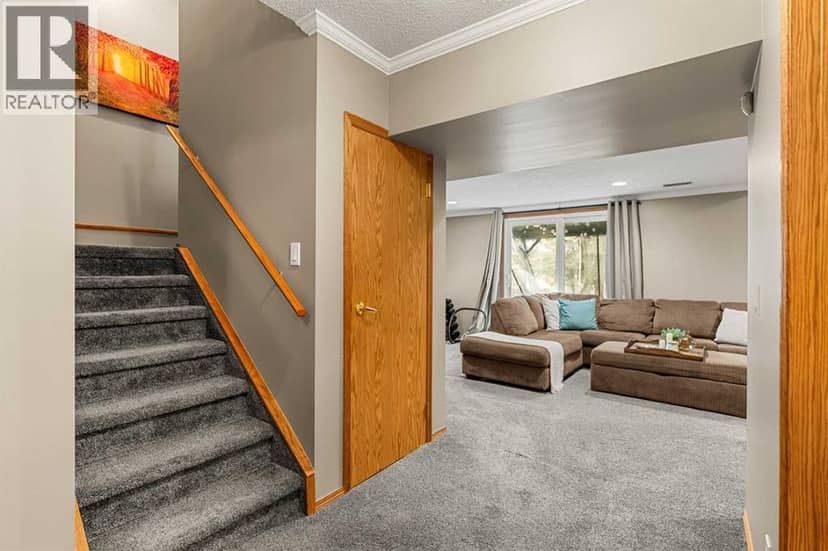 54 Deerview Terrace SE — photo 34 of 40