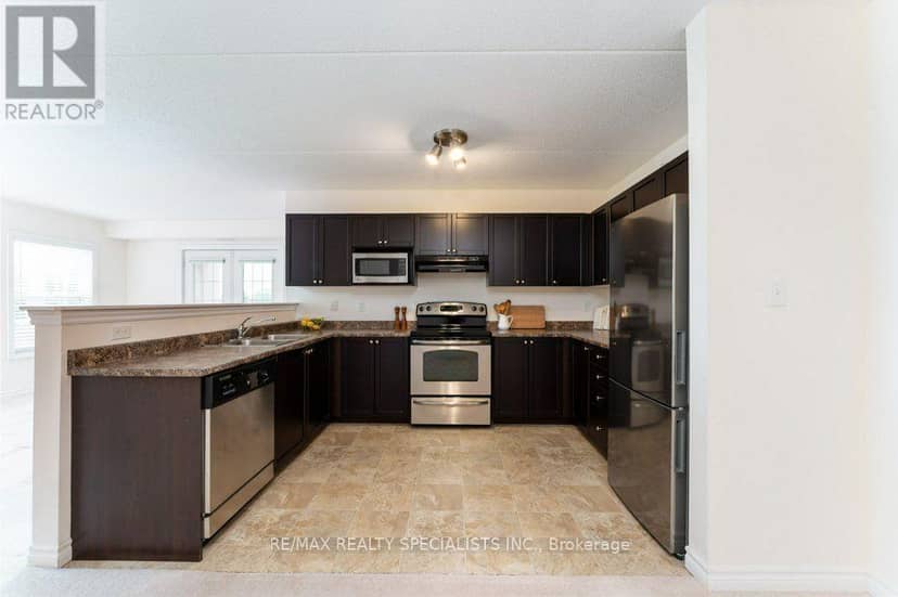 313 - 1340 Main Street E — photo 12 of 39