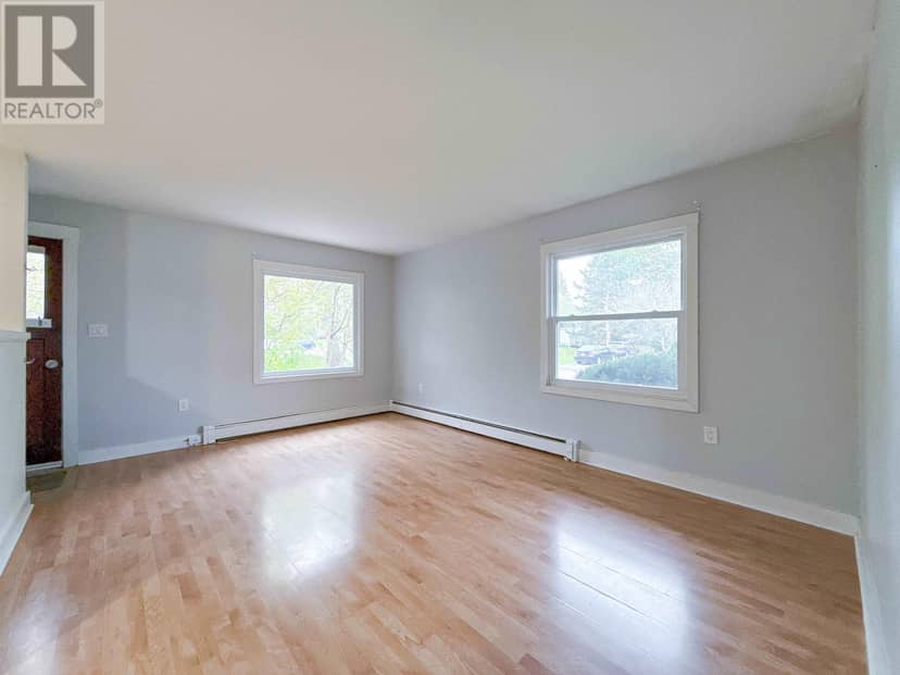 5 Jubilee Drive, Brighton, photo 4
