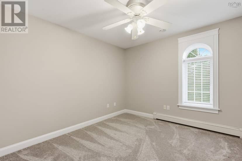 71 Greenside Lane — photo 15 of 34