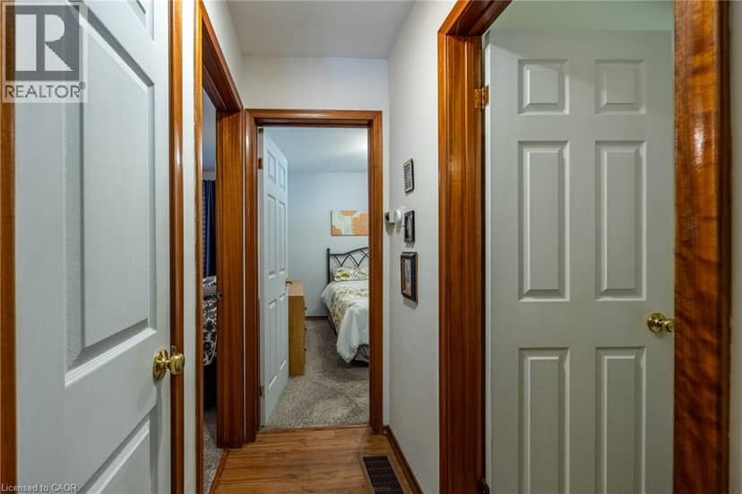 78 PARKER Drive — photo 14 of 33