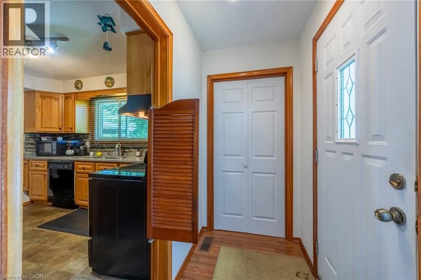 78 PARKER Drive — photo 6 of 33