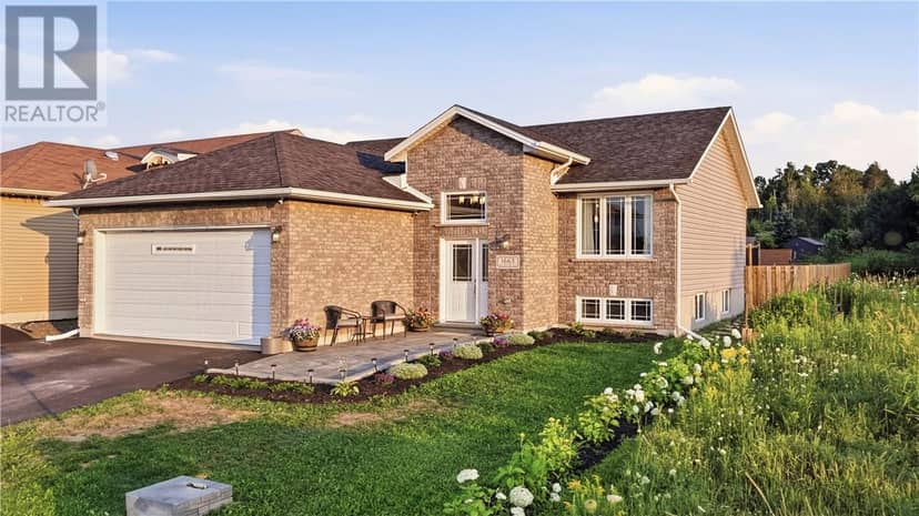 1663 Meadowlark Way, Val Caron, photo 2