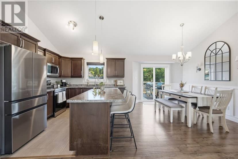 1663 Meadowlark Way, Val Caron, photo 7