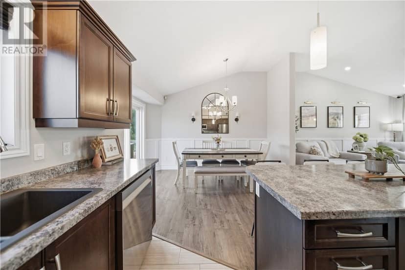 1663 Meadowlark Way, Val Caron, photo 8