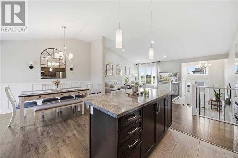 1663 Meadowlark Way — photo 9 of 40