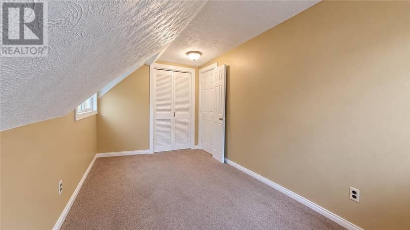 17A Silver Bay Road — photo 32 of 40