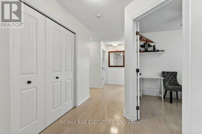 1543 Providence Crescent — photo 22 of 40