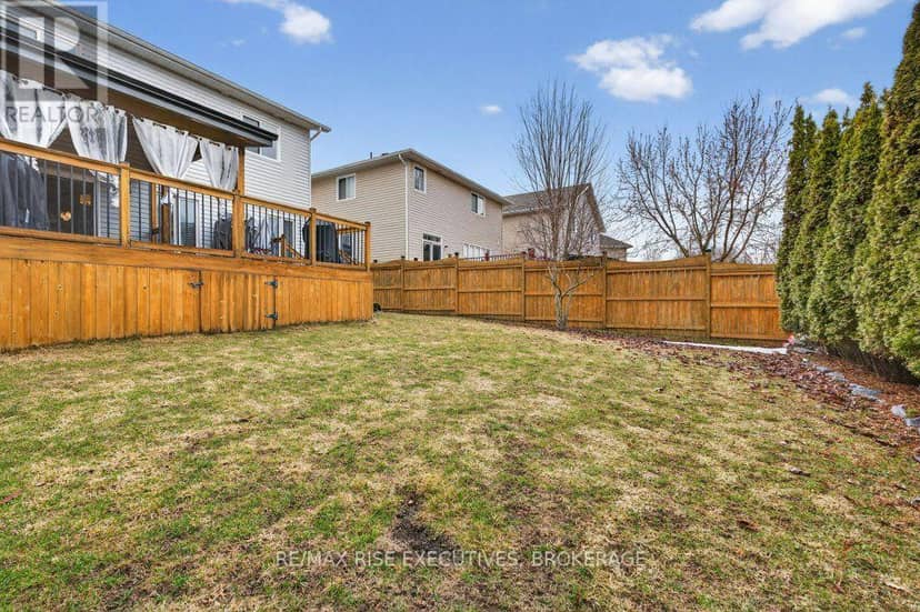 1543 Providence Crescent — photo 36 of 40
