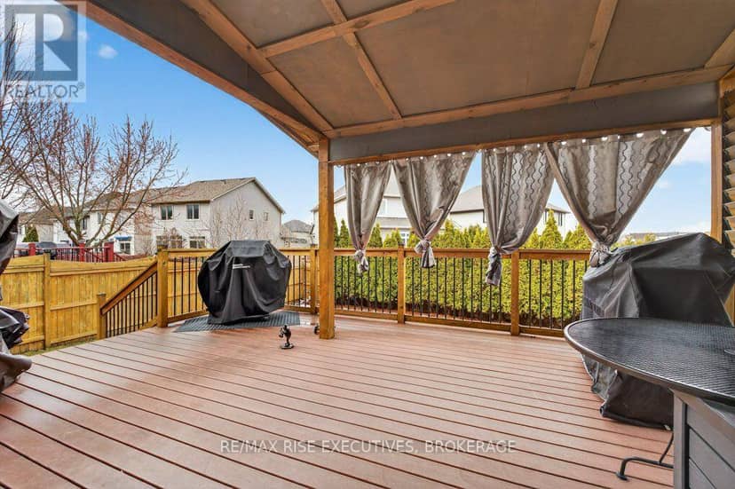 1543 Providence Crescent — photo 38 of 40