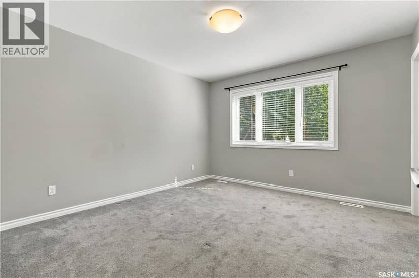 317 G Avenue S — photo 17 of 40