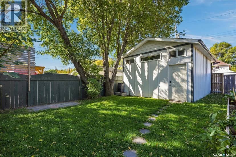 317 G Avenue S — photo 35 of 40