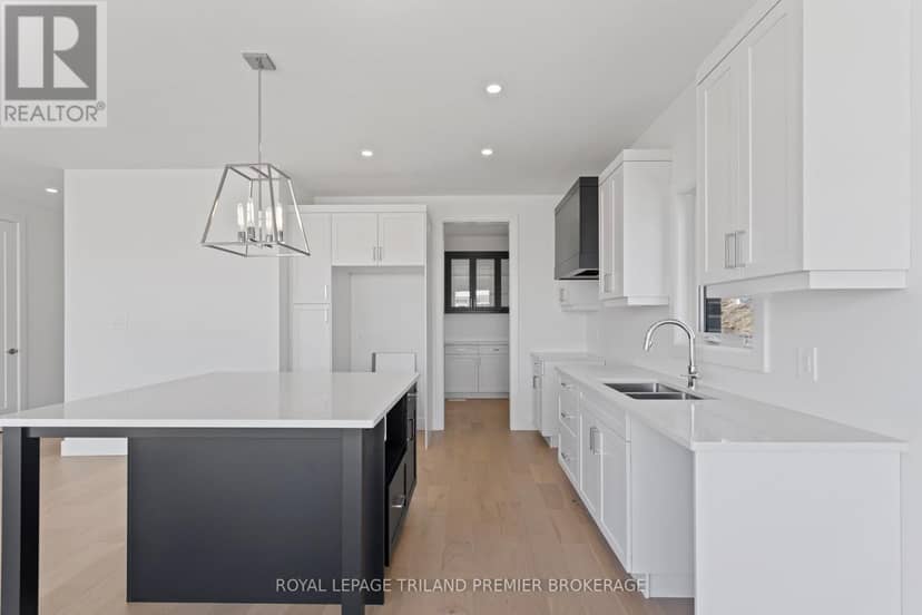 4349 Sagebrush Crescent, London South, photo 2