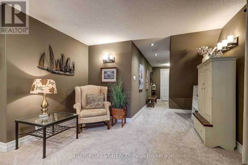 2058 Westpoint Heights — photo 40 of 40