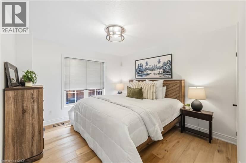 1085 HARROGATE Drive Unit# 5 — photo 11 of 25