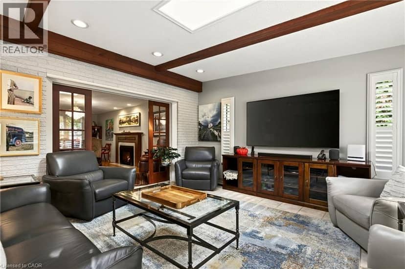 29 WOODSIDE Drive — photo 9 of 40