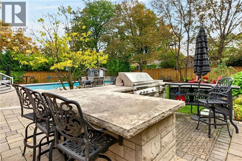 29 WOODSIDE Drive — photo 37 of 40