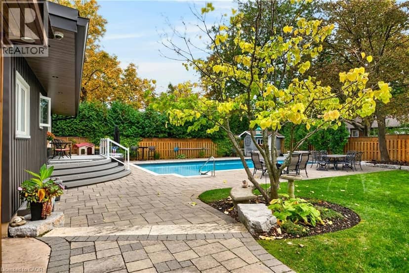 29 WOODSIDE Drive — photo 40 of 40