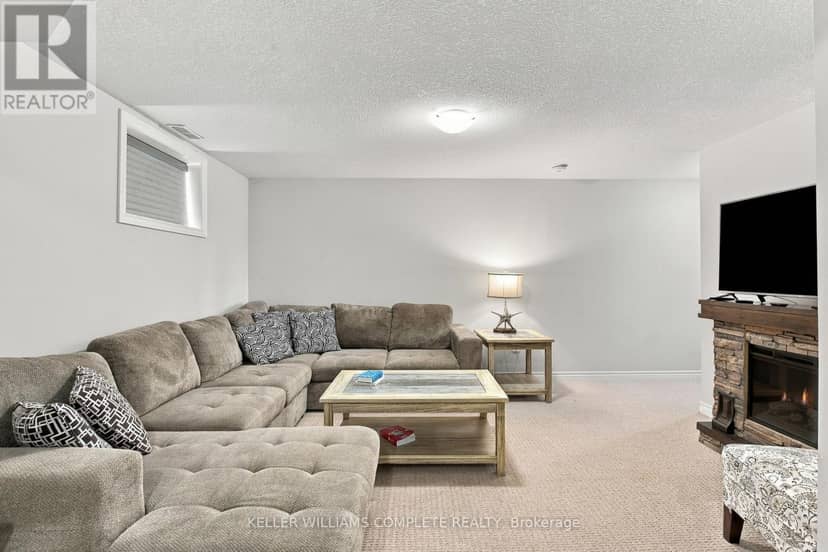 3871 Ryan Avenue — photo 30 of 40