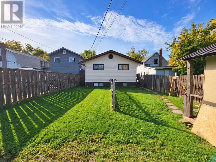 1006 Scott Street — photo 21 of 23