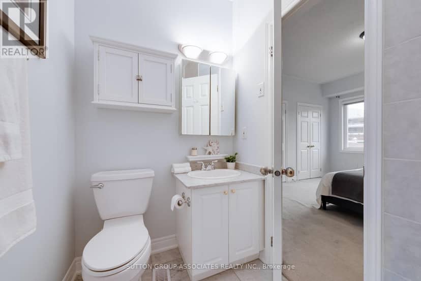2B Alcina Avenue — photo 19 of 27