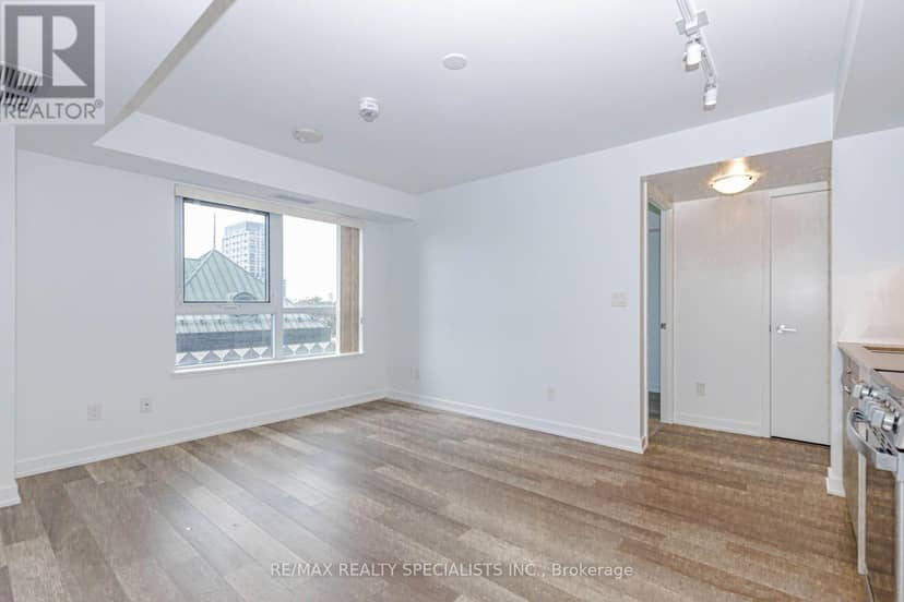 604 - 181 Huron Street, Toronto, photo 5