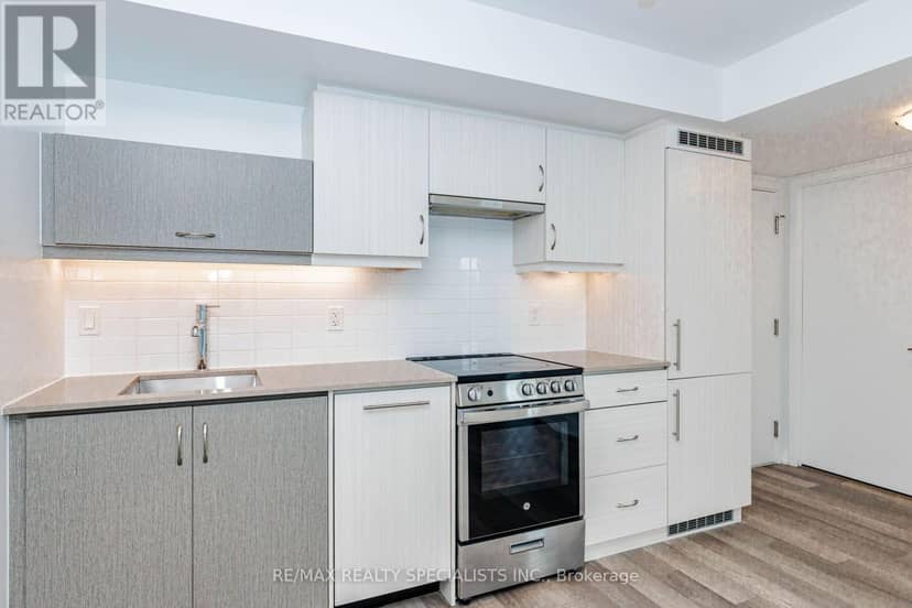 604 - 181 Huron Street, Toronto, photo 7