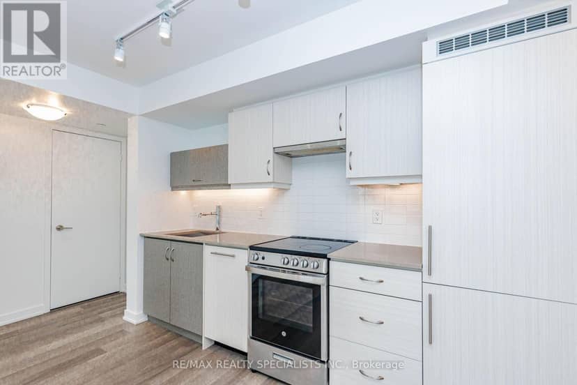 604 - 181 Huron Street, Toronto, photo 8