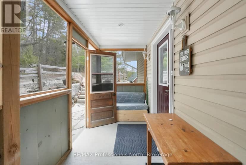 1325 & 1314 Claude Brown Road, Minden Hills, photo 4