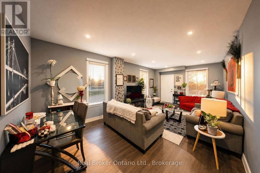 139 Superior Street, Brantford, photo 5