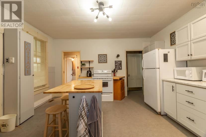 2526 Highway 1 — photo 18 of 40