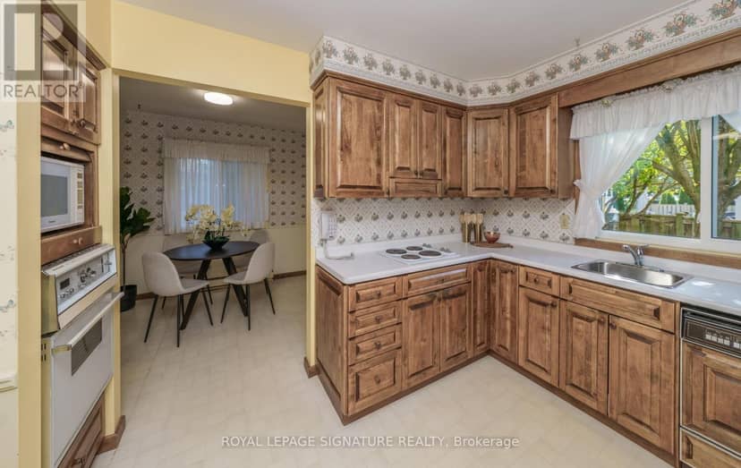 19 Castle Hill Drive — photo 18 of 40