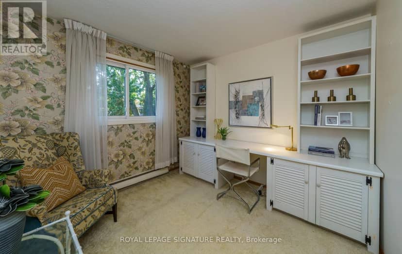 19 Castle Hill Drive — photo 28 of 40