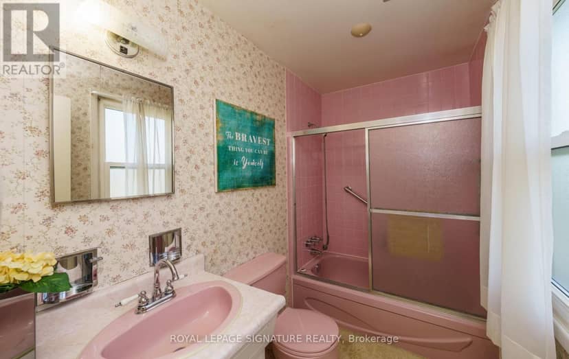 19 Castle Hill Drive — photo 31 of 40