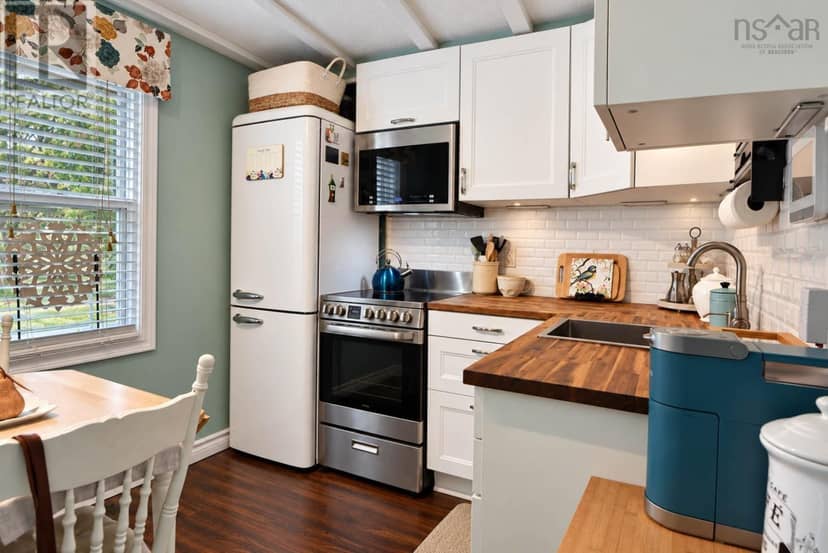 10 Oak Street, Trenton, photo 4