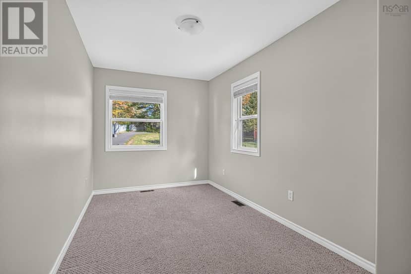 12 Buchanan Avenue — photo 16 of 29