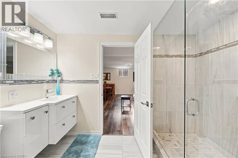 102 COURT Drive — photo 28 of 40