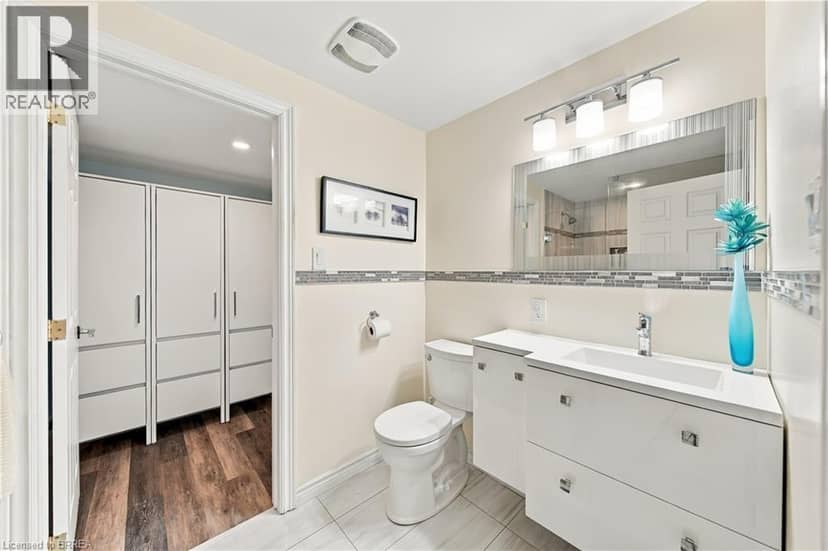 102 COURT Drive — photo 29 of 40