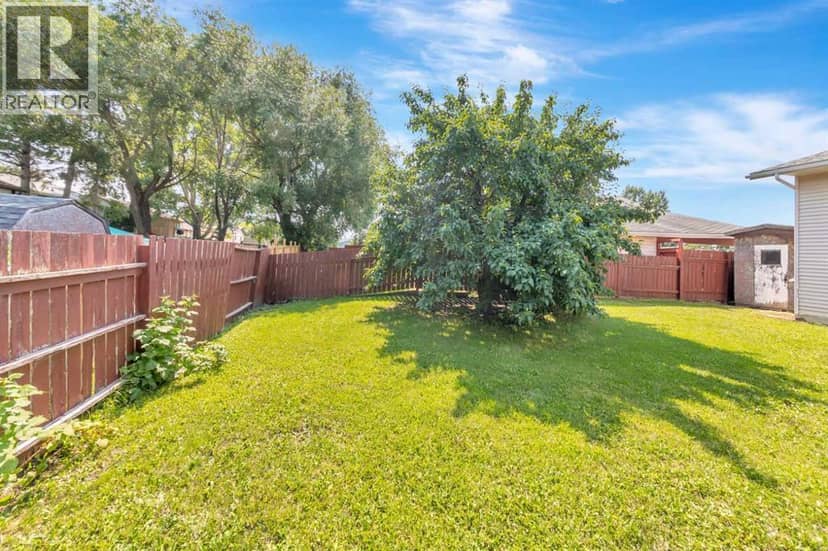 3409 45A Avenue — photo 30 of 33