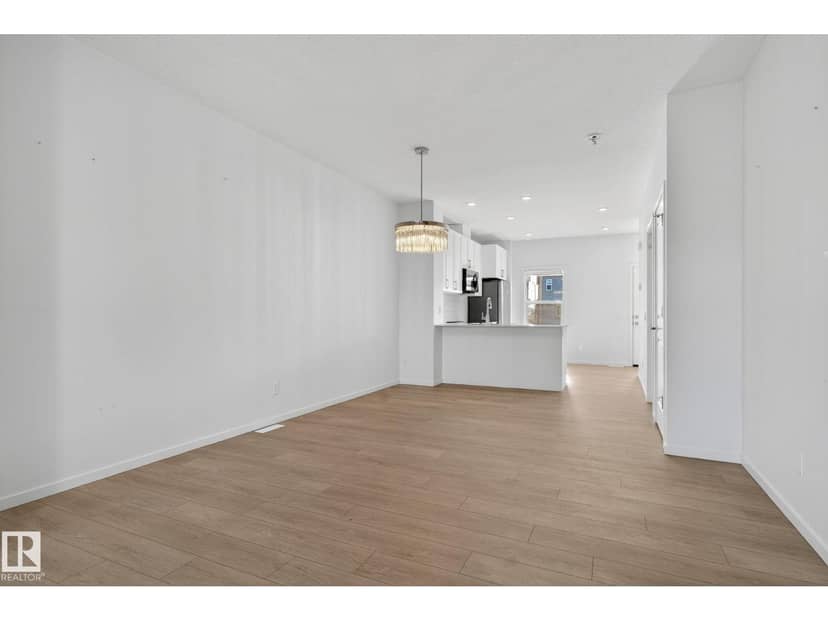 264 Orchards Bv SW — photo 16 of 40