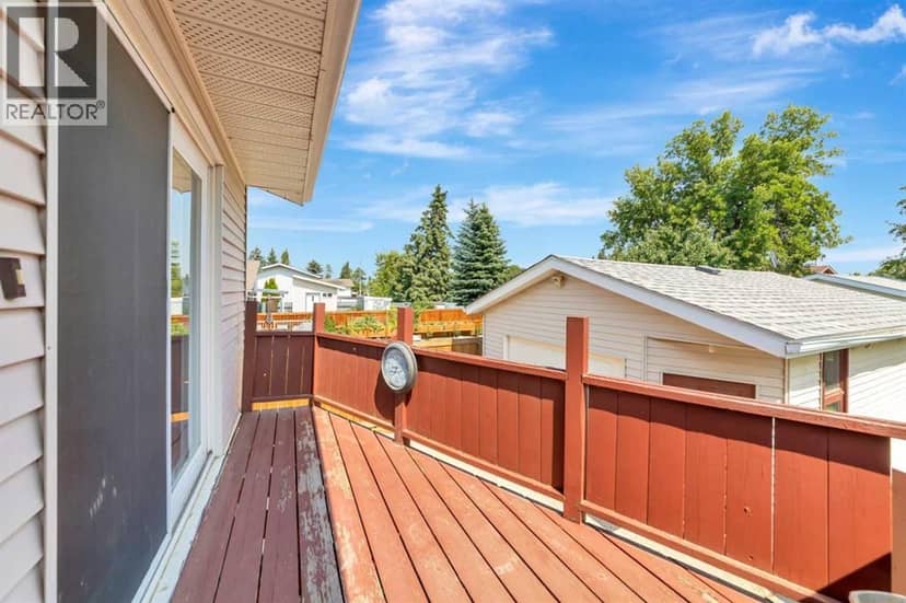 3409 45A Avenue — photo 25 of 33