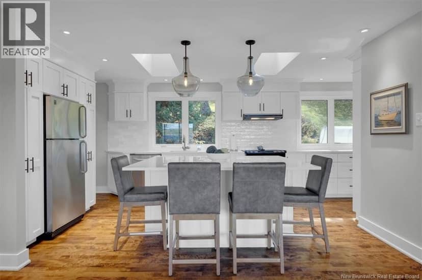 50 Beach Road — photo 14 of 40